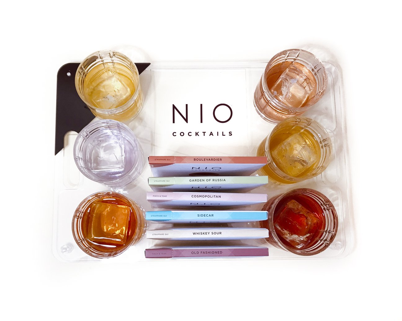 EXPERIENCE BAR CABINET: the NIO Cocktails tray
